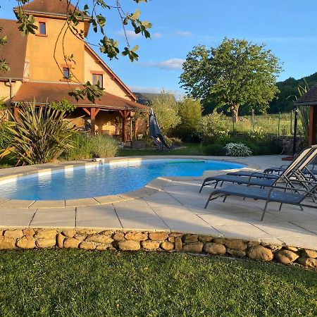 Domaine Des Pierres Trouvees Bed & Breakfast Saint-Vincent  Exterior photo